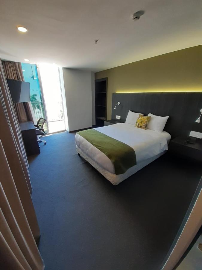 Innfiniti Hotel & Suites Панама Экстерьер фото